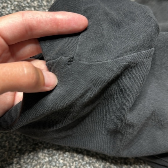 Vintage Quality Goods Wolf Canada Black Tshirt Size XL - Picture 9 of 9